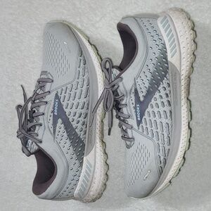 Brooks Adrenaline 21 Running Shoes Size 9.5 Women's